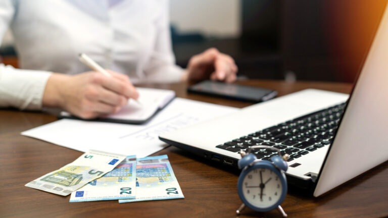 Reducir incentivos empresa enfermedad conciliacion discriminacion
